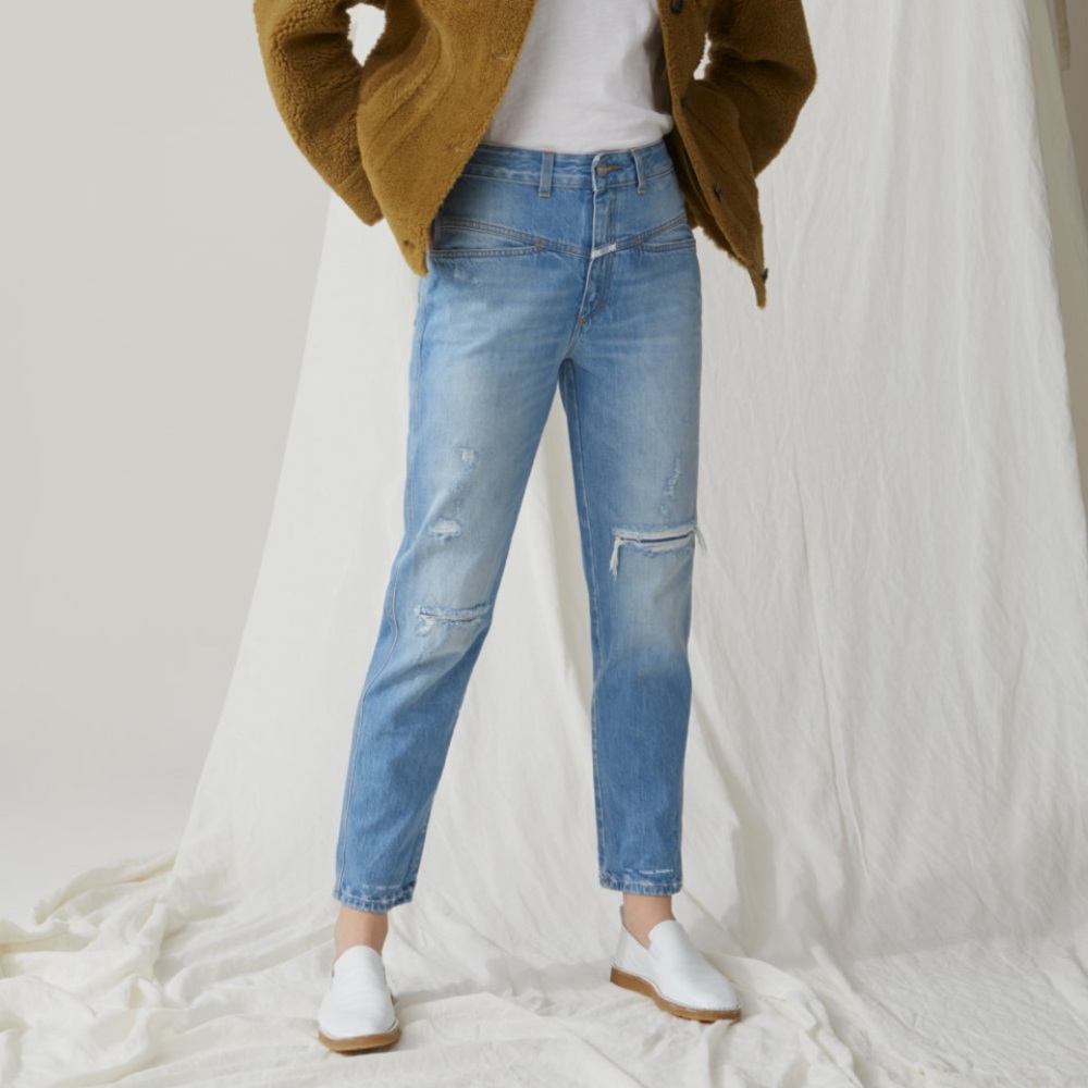 Closed Light Blue Boyfriend Jeans